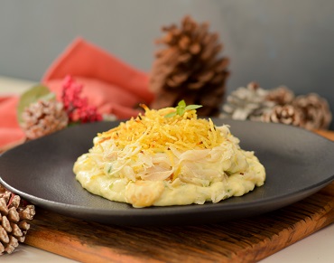 Bacalhau com Creme de Queijo (até 4 pessoas)
